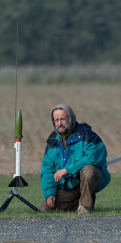 Honest John Lojzu Grumlika